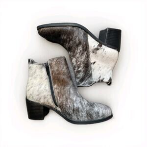 MYRA HAIR ON HIDE & HAND TOOLED WESTERN RODEO BOOTS SIZE 7 BOHO